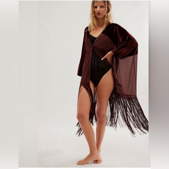 Free People Velvet Dreams Fringe brown Kimono OSFM - Picture 3 of 7